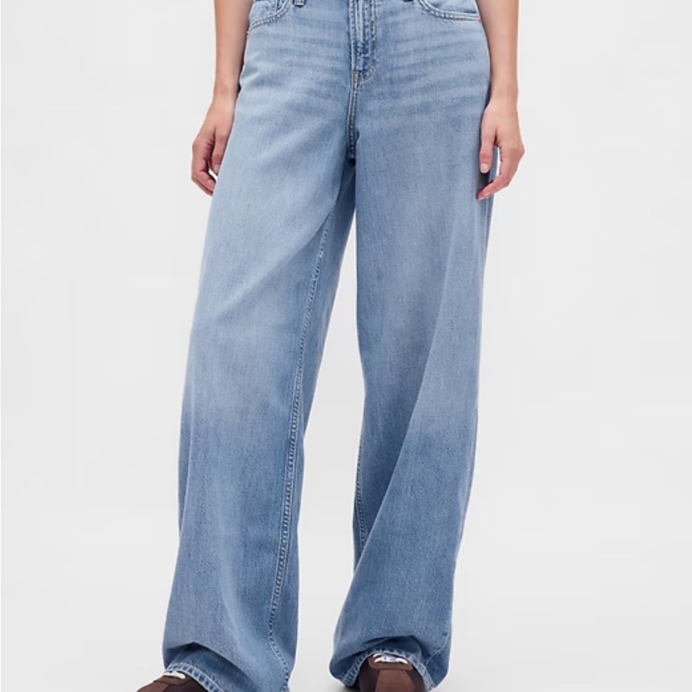 GAP wide leg baggy mid rise jeans NWT